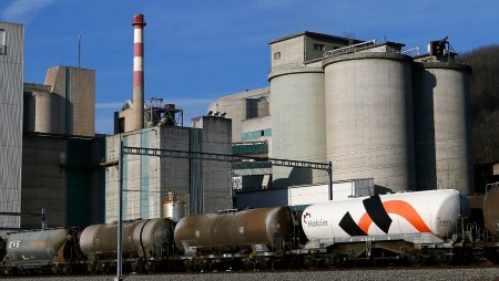 Союзцемент и Минпромторг о попытке захвата активов компании «Холсим Россия»