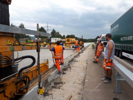 Д…….. и дороги, скоростные: неожиданно  нашелся главный тормоз строительства оных трасс