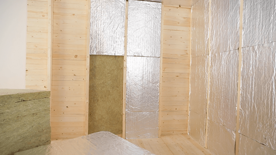 Какой утеплитель стоит использовать для бани
