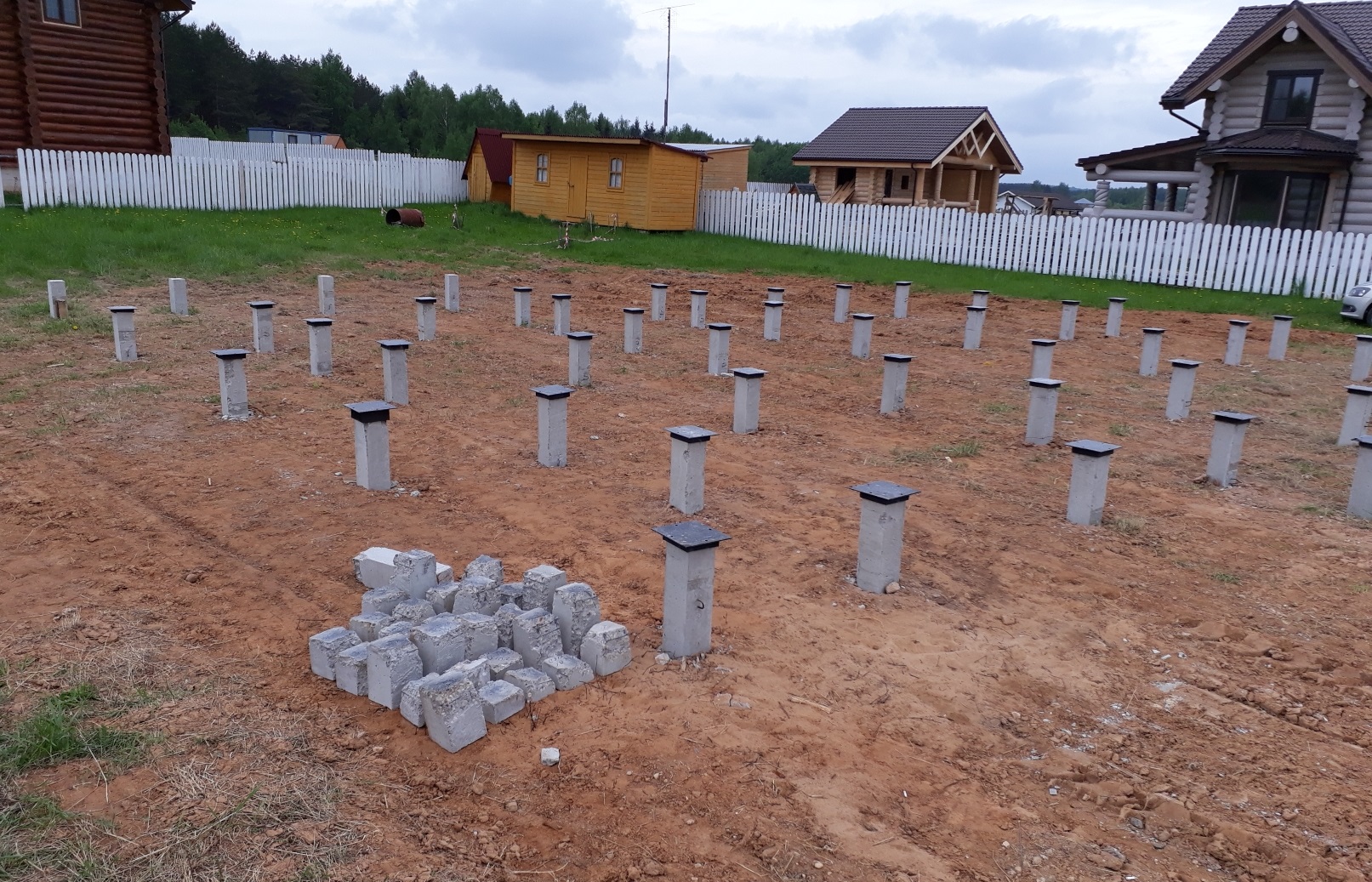 Из чего стоит сделать фундамент