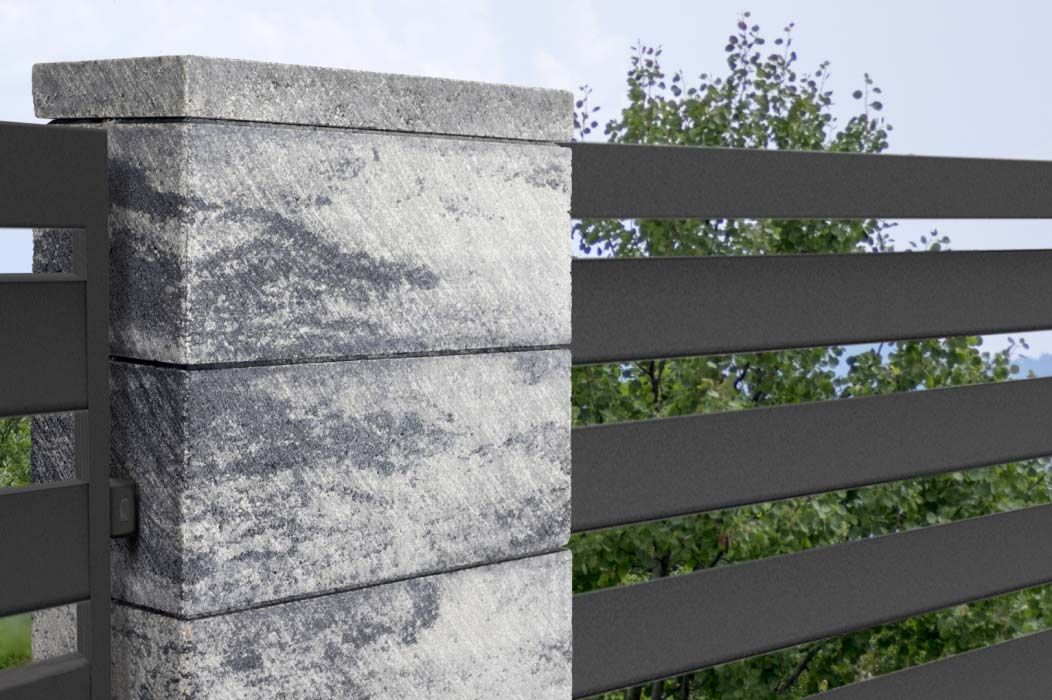 Преимущества использовать бетонные блоки для забора