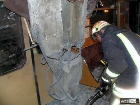Аварии в  московском метро: на  ошибках НЕ учимся или как это было в 2006 году.