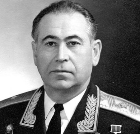 «Министру» иностранных дел стройкомплекса Москвы исполнилось 100 лет