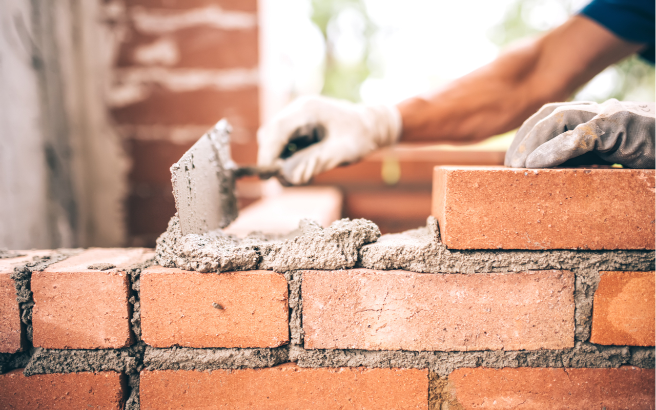 Изучение преимуществ покупки кирпича у производителей