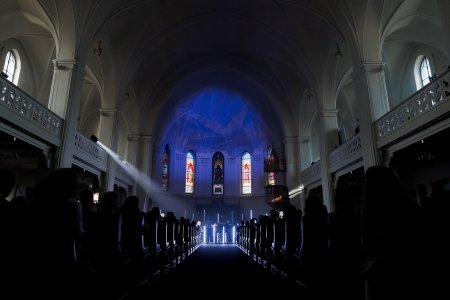 Что объединяет проект премиум-класса Symphony 34 и премьеру симфонии Кирилла Рихтера