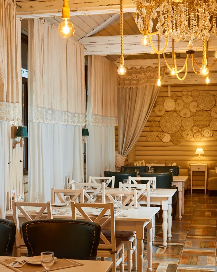 Семейный ресторан "Русское Подворье в Суздале": Искусство гостеприимства и поистине русская кухня