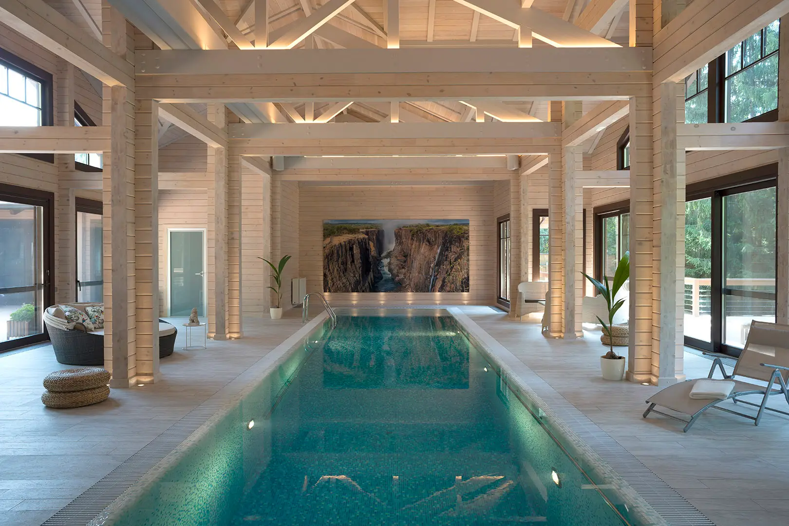 Клееный брус: Строительство домов, бань и СПА-комплексов под ключ