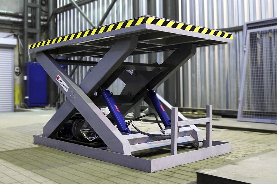 Грузовой подъемник: Эффективное решение для перемещения грузов