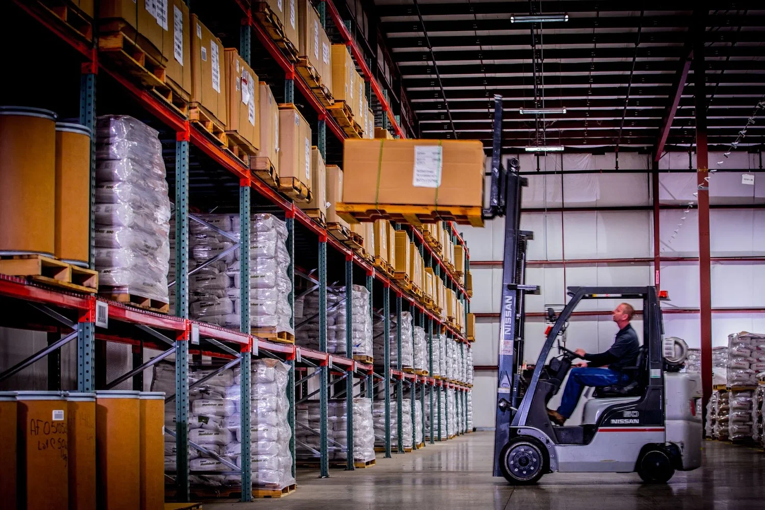 Аренда склада ответственного хранения: Важные аспекты для бизнеса