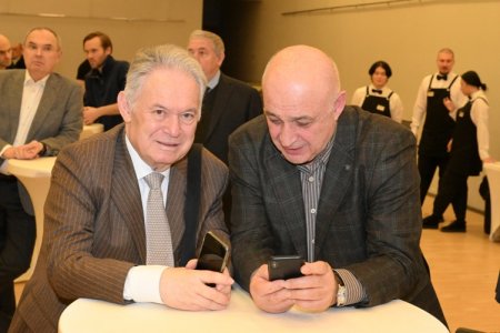 Строительство комплекса «Москва-Сити» запечатлен в уникальной книге