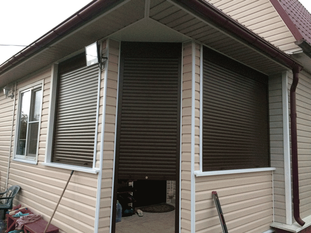 Почему рольставни на даче - это просто необходимо!