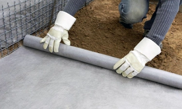 Все, что нужно знать о цене за м² геотекстиля: особенности, влияющие на стоимость