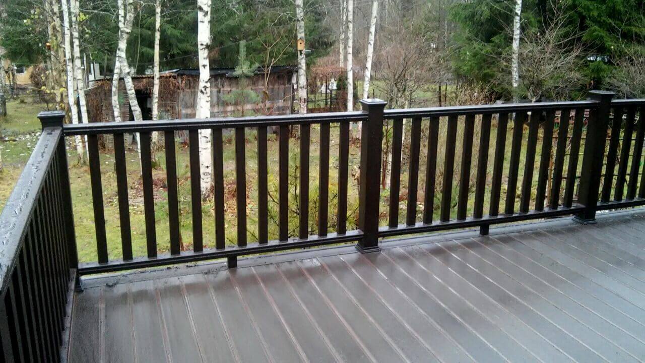 Ограждение из ДПК: Почему стоит купить и как выбрать