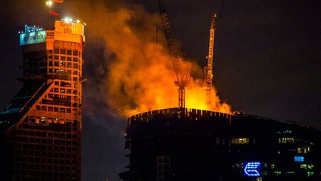 «Москва – Сити». Истрия строительства. Интервью. Документы. Факты».   Выбор площадки: «за» и «против».