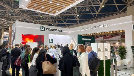 Высокомолекулярные полимеры российского производства впервые представлены на выставке Химия-2024