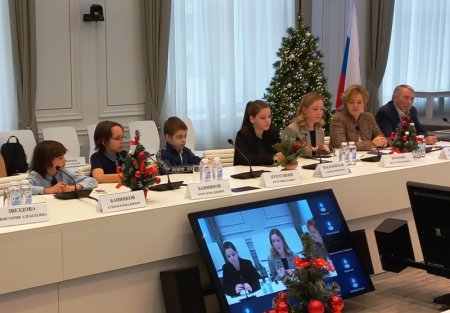 Минстрой: дети приняли участие в заседании  Общественного совета