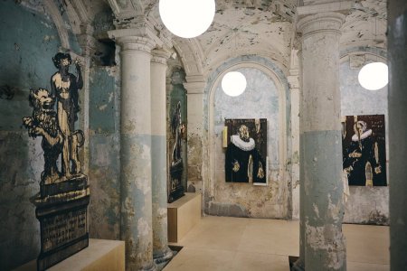 MR Group: сохраняет старое и создает новое