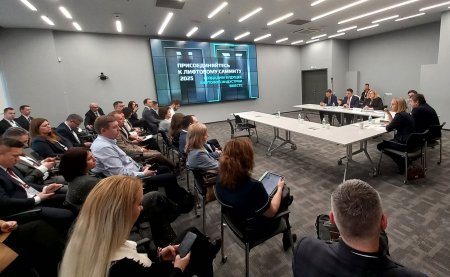 Лифтовой Саммит 2025: какой будет лифтовая отрасль завтра – решали в Сколково сегодня