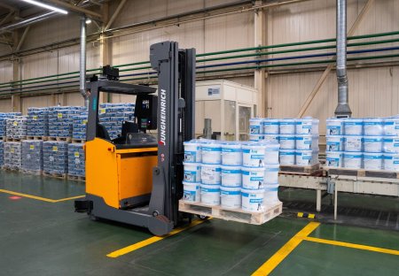 Проблемы с кадрами для стройиндустрии: как ее решают в Кнауф