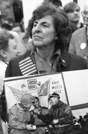 Апрель 1945/1985: две встречи на Эльбе, которые забывать нельзя