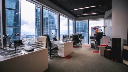 Современный офис: плюсы и минусы