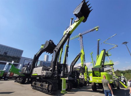 Техника для стройки 2025: склады затоварены и ждут своего покупателя