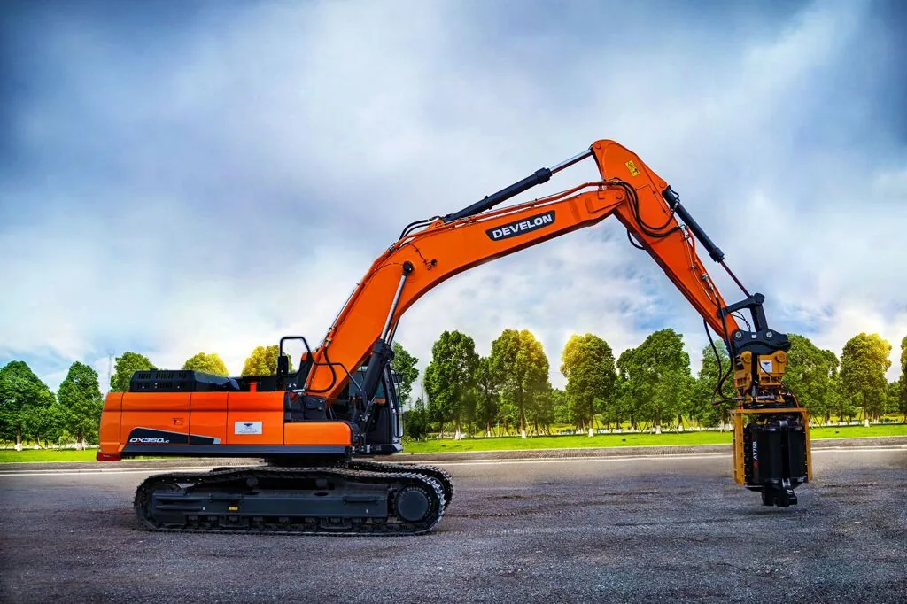 Вибропогружатель — секрет продуктивной спецтехники и гарант надёжной установки свай