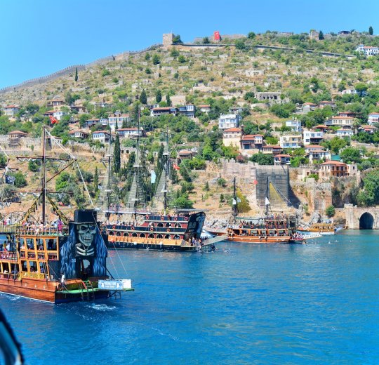 Анталия из Москвы: как выбрать лучший тур и не переплатить