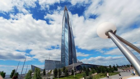 Как о небоскребах в России и мире говорили на МБФН 2025.