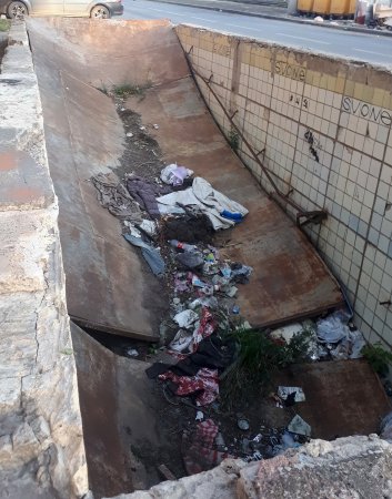 Русские грабли по-саратовски: здесь мало школ, а новые строятся со скандалом