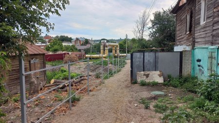 Русские грабли по-саратовски: здесь мало школ, а новые строятся со скандалом