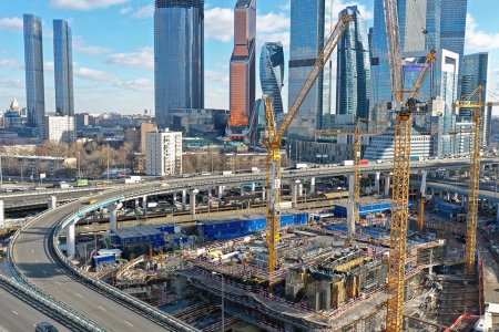 Москва-Сити: от Хрущевской оттепели до Лужковской осени