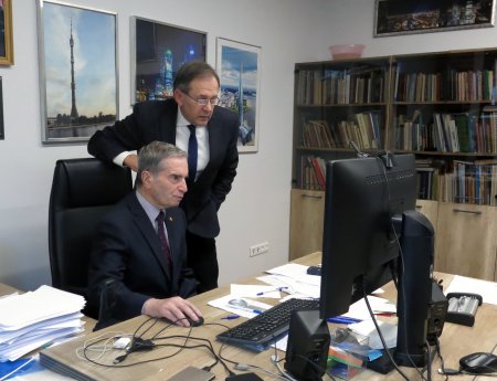 Москва-Сити: от Хрущевской оттепели до Лужковской осени