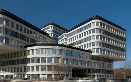 Офисное здание на Ленинском проспекте стало отелем  Radisson Blu или как «сносили» гостиницу «Спорт»